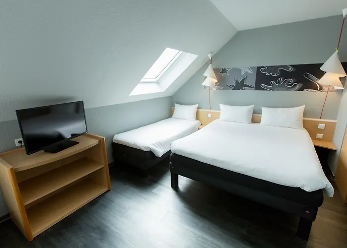 Ibis Cherbourg La Glacerie
